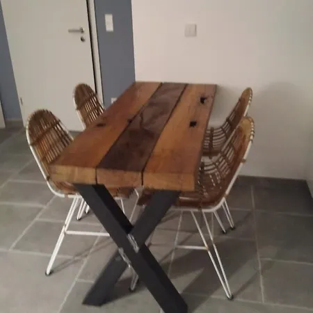 度假居 菲林豪斯普法丰锡度假屋 *